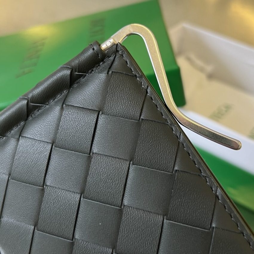 Replica Bottega Veneta Money Clip Holder 2 Replica Bottega Veneta Money Clip Holder - near-authentic luxury replica handbag