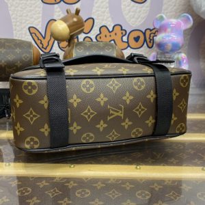 Replica Louis Vuitton Trail Messenger Bag 7 Replica Louis Vuitton Trail Messenger Bag - near-authentic luxury replica handbag
