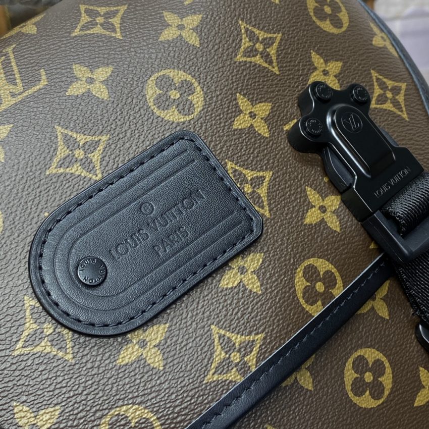 Replica Louis Vuitton Trail Messenger Bag 9 Replica Louis Vuitton Trail Messenger Bag - authentic-look luxury purse replica