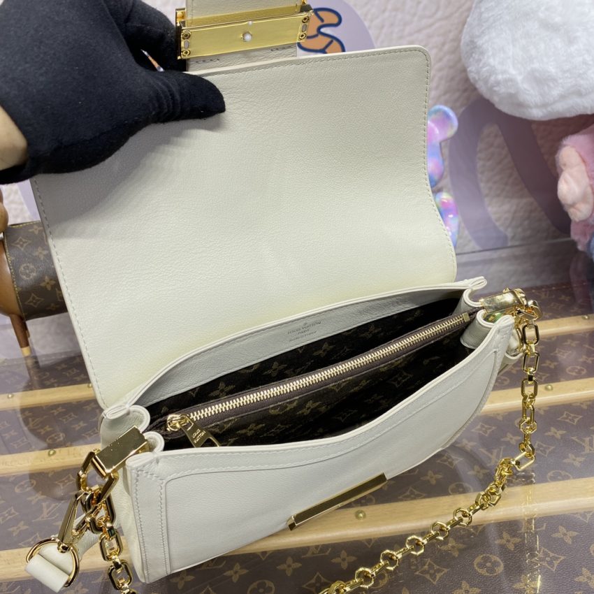 Replica Louis Vuitton Dauphine MM White 8 Replica Louis Vuitton Dauphine MM White - best quality luxury bag dupe