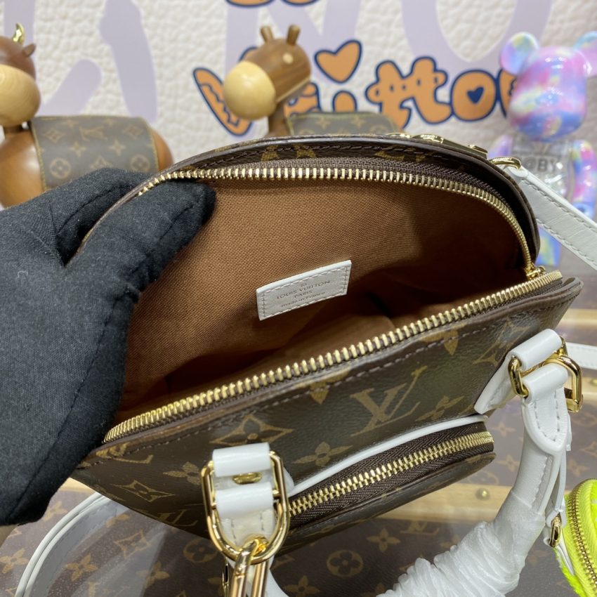 Replica Louis Vuitton Ellipse BB 3 Replica Louis Vuitton Ellipse BB - 1:1 designer replica handbag