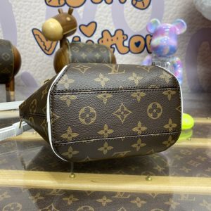 Replica Louis Vuitton Ellipse BB 4 Replica Louis Vuitton Ellipse BB - high-end fake designer purse