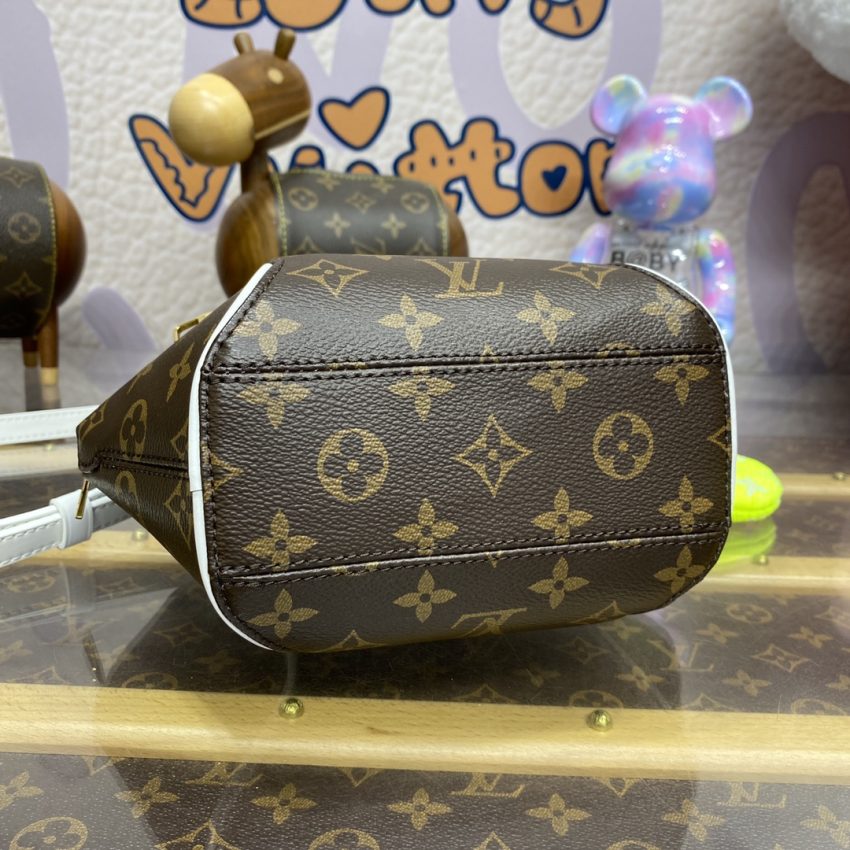 Replica Louis Vuitton Ellipse BB 4 Replica Louis Vuitton Ellipse BB - high-end fake designer purse
