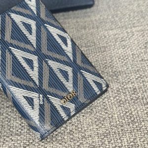 Replica Dior Bi Fold Card Holder 4 Colors 7 Replica Dior Bi Fold Card Holder 4 Colors - high-quality designer bag clone