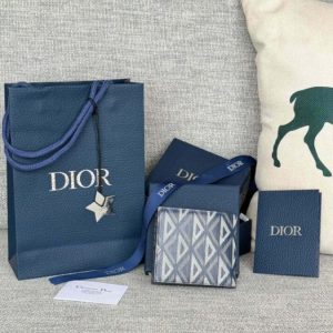 Replica Dior BiFold Wallet 4 colors 5 Replica Dior BiFold Wallet 4 colors - ultra-realistic fake designer tote