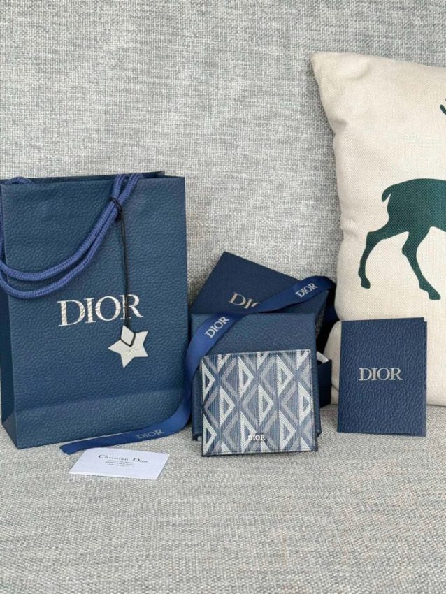 Replica Dior BiFold Wallet 4 colors 7 Replica Dior BiFold Wallet 4 colors - best quality luxury bag dupe