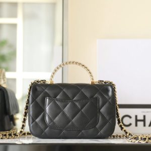 Replica CHANEL CF 19 cm Handle Black 2 Replica CHANEL CF 19 cm Handle Black - high-quality designer bag clone