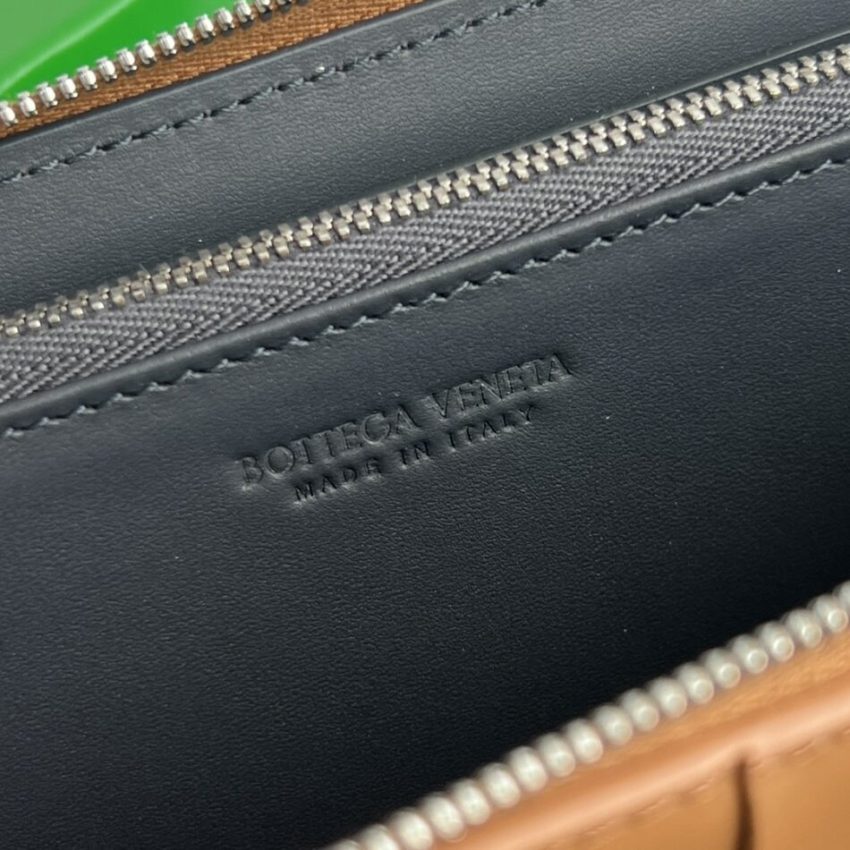Replica Bottega Veneta Cassette Zip Wallet 3 Replica Bottega Veneta Cassette Zip Wallet - premium 1:1 fake handbag model