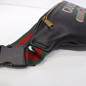 Replica Gucci Print Belt Bag 6 Replica Gucci Print Belt Bag - realistic designer-inspired fake bag