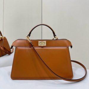 Replica Fendi Peekaboo Large Brown 1 Replica Fendi Peekaboo Large Brown - top-tier luxury replica shoulder bag