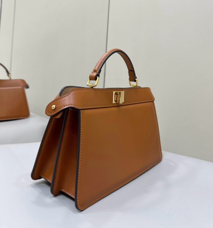 Replica Fendi Peekaboo Large Brown 2 Replica Fendi Peekaboo Large Brown - authentic-look luxury purse replica
