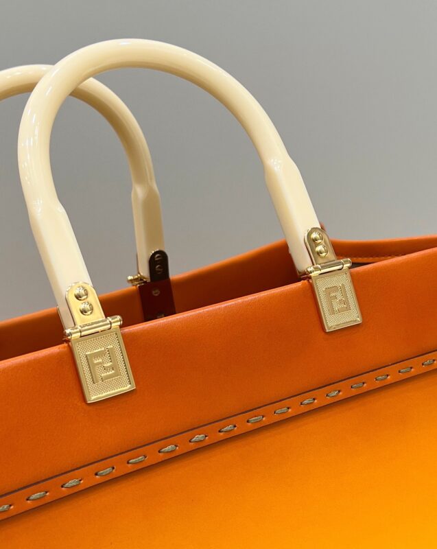 Replica Fendi Peekaboo Tote Orange 5 Replica Fendi Peekaboo Tote Orange - ultra-realistic fake designer tote