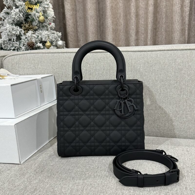 Replica Lady Dior Medium Ultramatte Black 1 Replica Lady Dior Medium Ultramatte Black - high-end fake designer purse