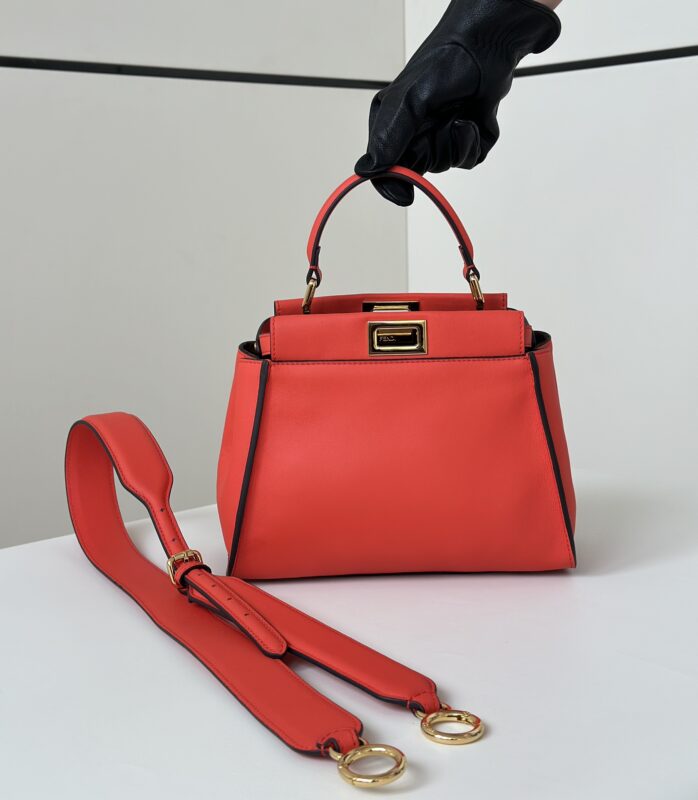 Replica Fendi Peekaboo Medium Red 1 Replica Fendi Peekaboo Medium Red - best-selling designer handbag dupe