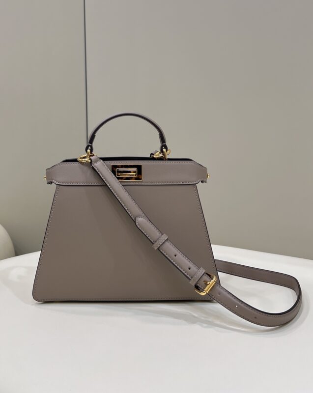 Replica Fendi Peekaboo Medium Beige 1 Replica Fendi Peekaboo Medium Beige - high-quality designer bag clone