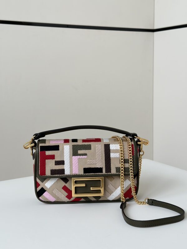 Replica Fendi Baguette Small Beige 2 Replica Fendi Baguette Small Beige - best-selling designer handbag dupe