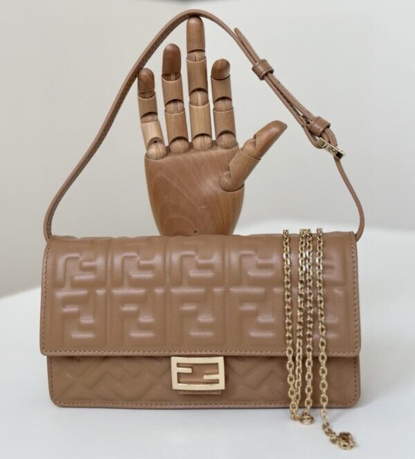 Replica Fendi Baguette Full Brown 1 Replica Fendi Baguette Full Brown - ultra-realistic fake designer tote