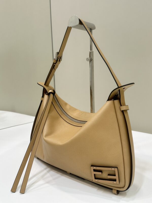 Replica Fendi Simply Brown 2 Replica Fendi Simply Brown - best-selling designer handbag dupe