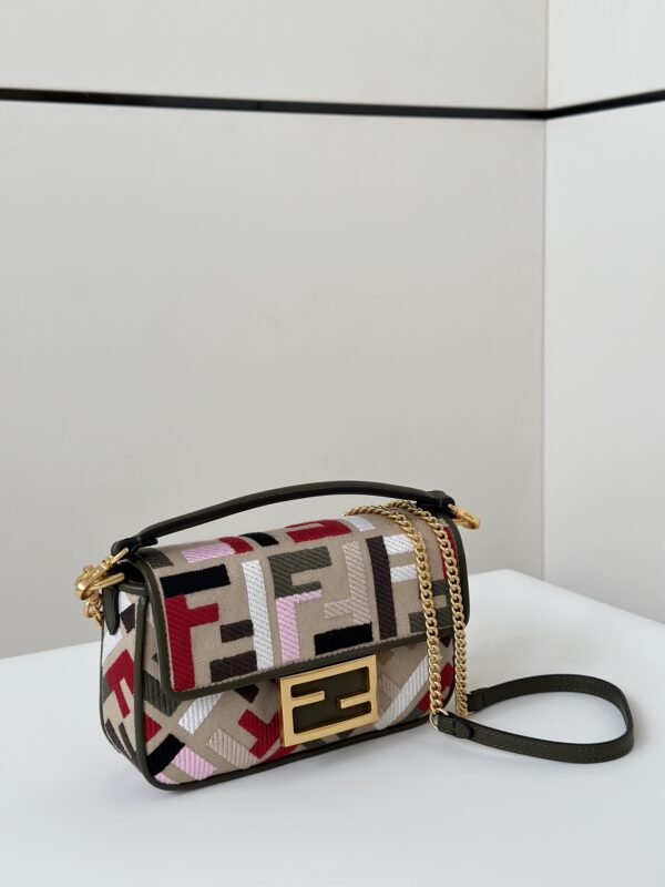 Replica Fendi Baguette Small Beige 3 Replica Fendi Baguette Small Beige - best-selling designer handbag dupe