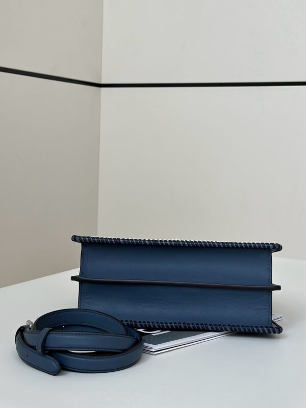 Replica Fendi Peekaboo Dark Blue 3 Replica Fendi Peekaboo Dark Blue - realistic designer-inspired fake bag