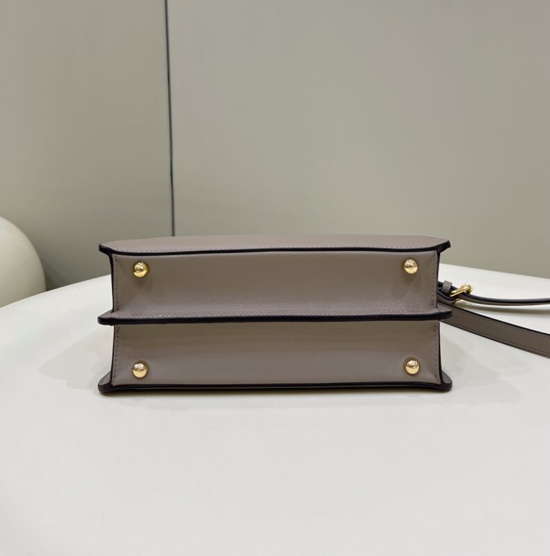 Replica Fendi Peekaboo Medium Beige 3 Replica Fendi Peekaboo Medium Beige - premium-grade designer purse dupe