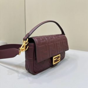 Replica Fendi Baguette Bordeaux 3 Replica Fendi Baguette Bordeaux - ultra-realistic fake designer tote