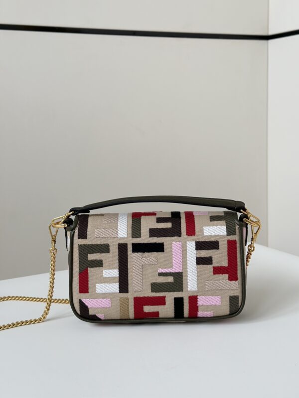 Replica Fendi Baguette Small Beige 4 Replica Fendi Baguette Small Beige - near-authentic luxury replica handbag