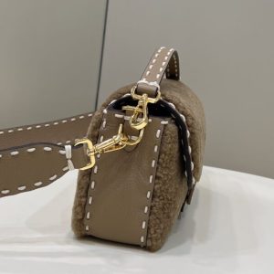 Replica Fendi Baguette Brown Wool 3 Replica Fendi Baguette Brown Wool - high-accuracy replica luxury purse