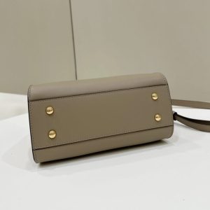 Replica Fendi Peekaboo Beige 4 Replica Fendi Peekaboo Beige - ultra-realistic fake designer tote
