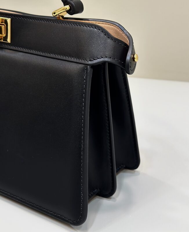 Replica Fendi Peekaboo Large Black 4 Replica Fendi Peekaboo Large Black - premium 1:1 fake handbag model