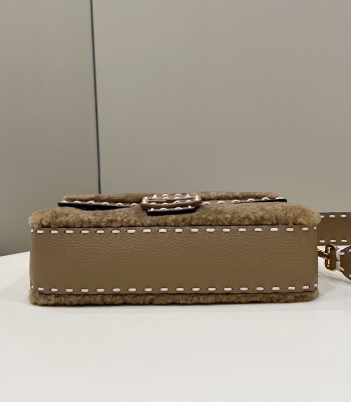 Replica Fendi Baguette Brown Wool 4 Replica Fendi Baguette Brown Wool - 1:1 designer replica handbag