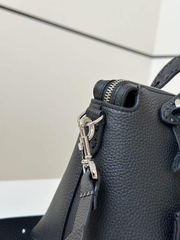 Replica Fendi By The Way Black 5 Replica Fendi By The Way Black - ultra-realistic fake designer tote