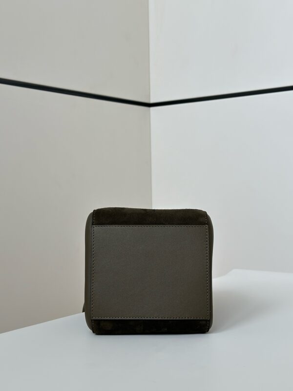 Replica Fendi Origami Small Dark Green 5 Replica Fendi Origami Small Dark Green - top-tier luxury replica shoulder bag