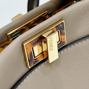 Replica Fendi Peekaboo Beige 5 Replica Fendi Peekaboo Beige - top-tier luxury replica shoulder bag