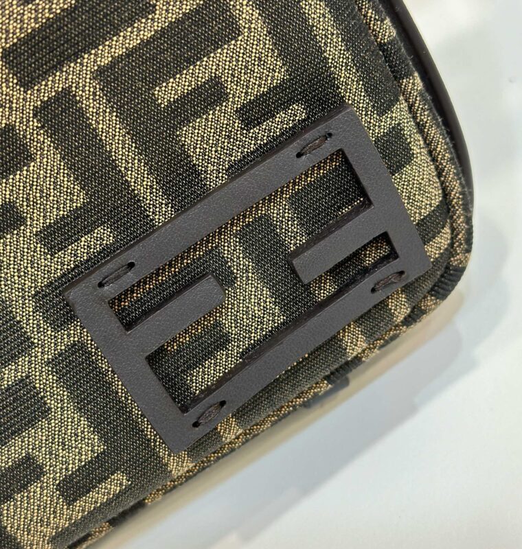 Replica Fendi Simply Brown Cotton 6 Replica Fendi Simply Brown Cotton - high-accuracy replica luxury purse
