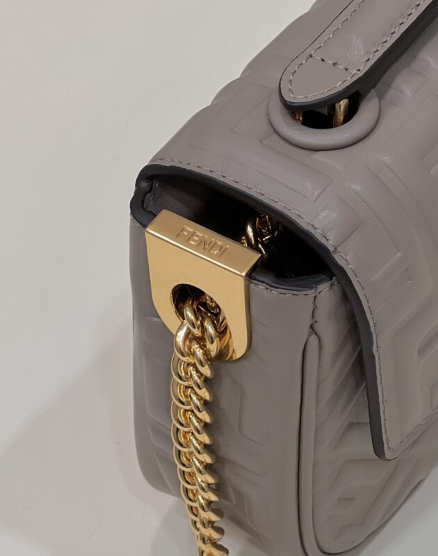 Replica Fendi Baguette Sliding Chain Beige - elite superclone designer purse