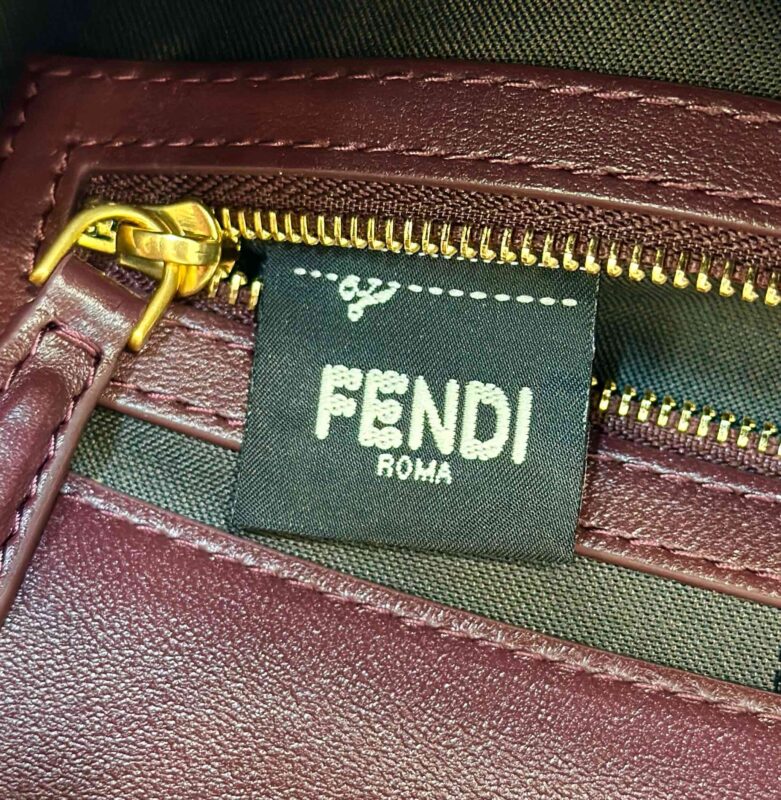 Replica Fendi Baguette Bordeaux 7 Replica Fendi Baguette Bordeaux - top-tier luxury replica shoulder bag
