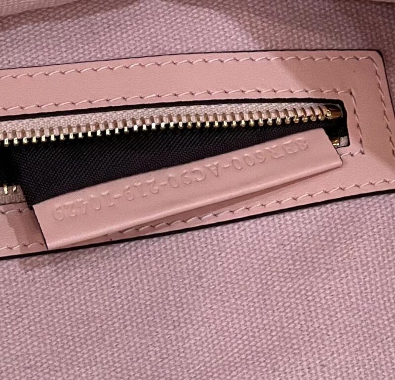 Replica Fendi Baguette FF Pink - 1:1 designer replica handbag