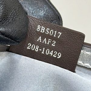 Replica Fendi Baguette Silver Diamond 8 Replica Fendi Baguette Silver Diamond - realistic designer-inspired fake bag