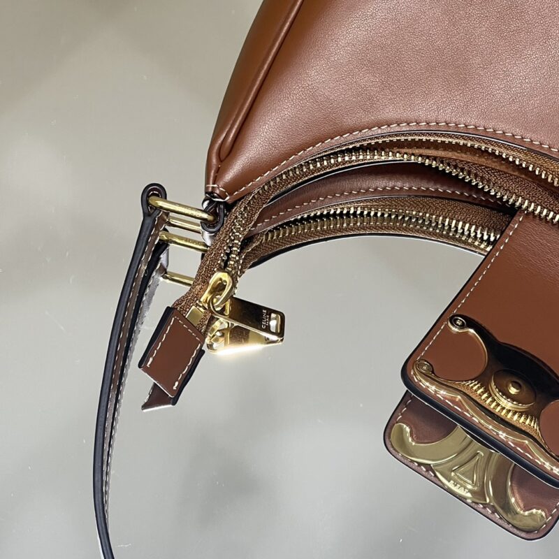 Replica Celine Triomphe Ava Brown - high-end fake designer purse