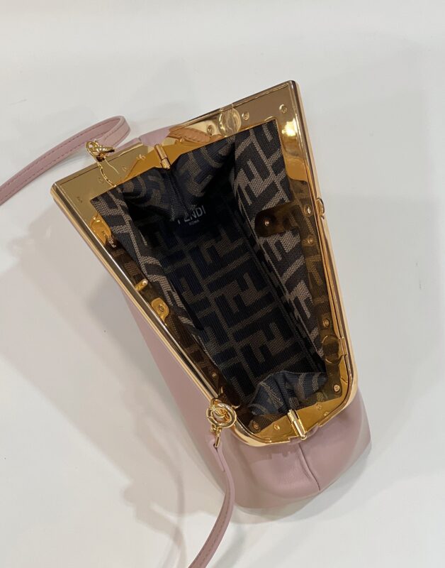 Replica Fendi First Pink 9 Replica Fendi First Pink - high-quality designer bag clone