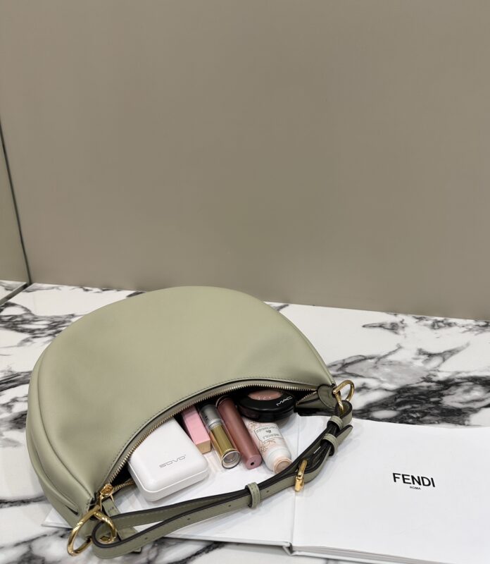 Replica Fendi Fendigraphy Large Green 9 Replica Fendi Fendigraphy Large Green - near-authentic luxury replica handbag