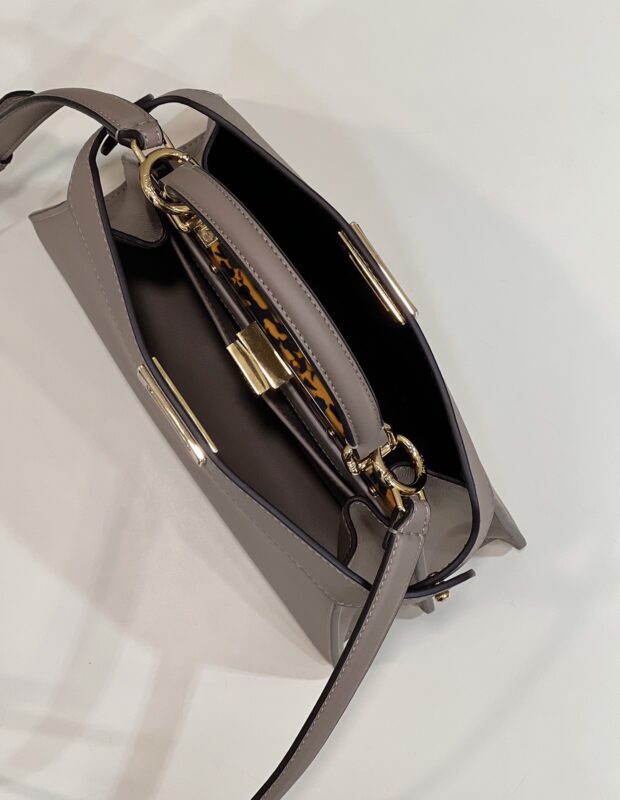 Replica Fendi Peekaboo Medium Beige 9 Replica Fendi Peekaboo Medium Beige - 1:1 designer replica handbag