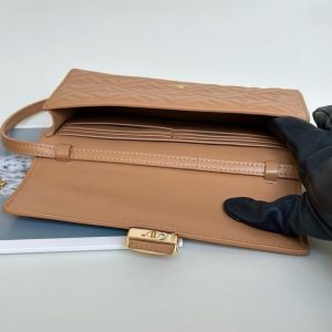 Replica Fendi Baguette Full Brown 9 Replica Fendi Baguette Full Brown - best-selling designer handbag dupe