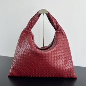 Replica Bottega Veneta Hop Large 2 Replica Bottega Veneta Hop Large - realistic designer-inspired fake bag