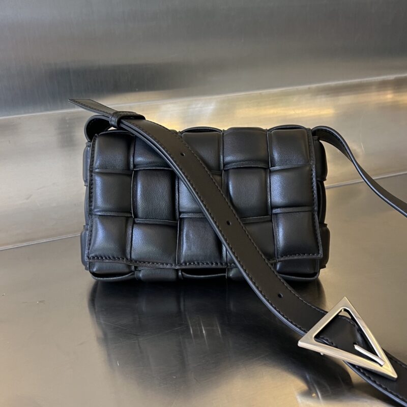 Replica Bottega Veneta Cassette 2022 2 Replica Bottega Veneta Cassette 2022 - high-quality designer bag clone