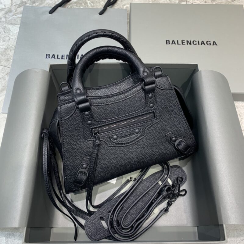 Replica Balenciaga Neo Classic City Black 1 Replica Balenciaga Neo Classic City Black - top-rated replica designer bag