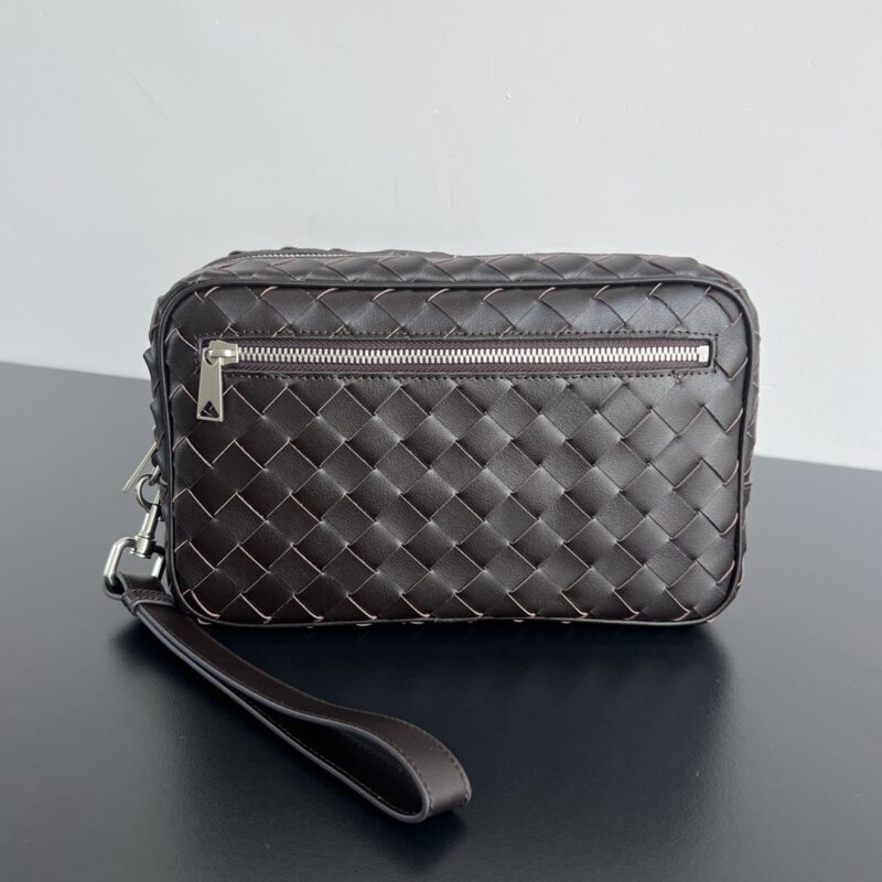 Replica Bottega Veneta Wristband Clutch 4 Replica Bottega Veneta Wristband Clutch - top-rated replica designer bag