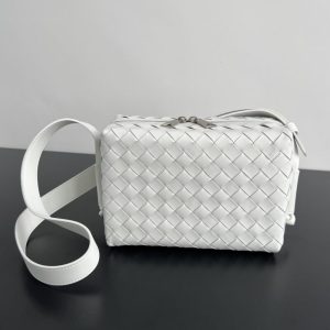 Replica Bottega Veneta Loop Camera Bag 2 Replica Bottega Veneta Loop Camera Bag - high-end fake designer purse