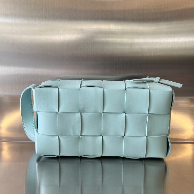 Replica Bottega Veneta Cassette Brick 2 Replica Bottega Veneta Cassette Brick - best-selling designer handbag dupe
